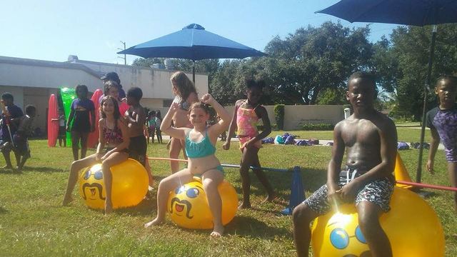 Jumbo Hop Balls at a Crazy Games event