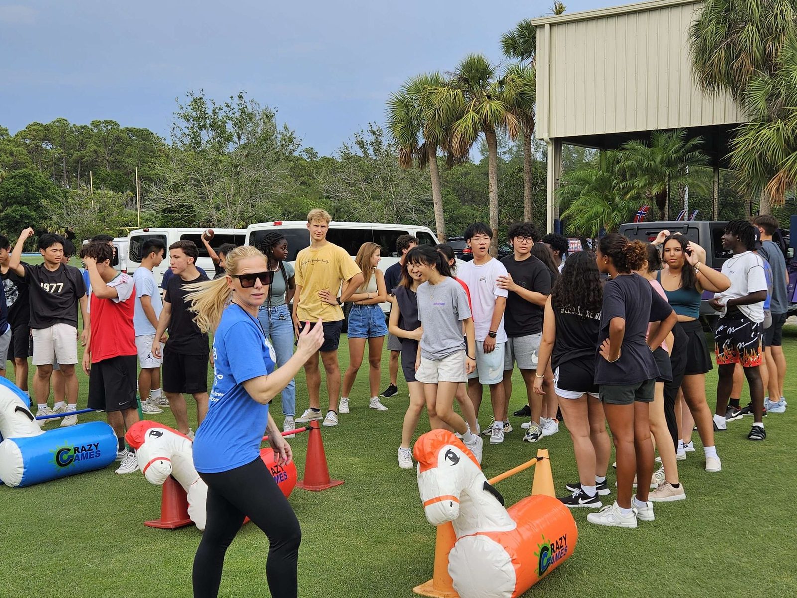 Hopper Horse Races at a Crazy Games event