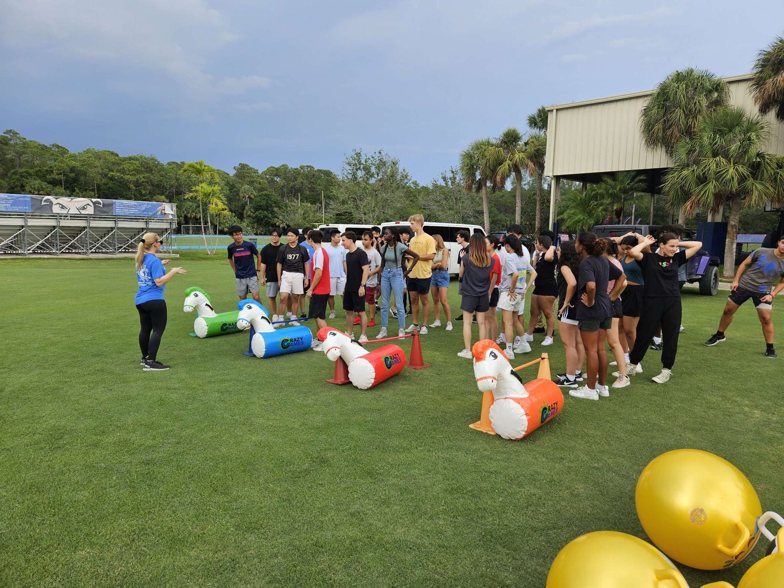 Hopper Horse Races at a Crazy Games event