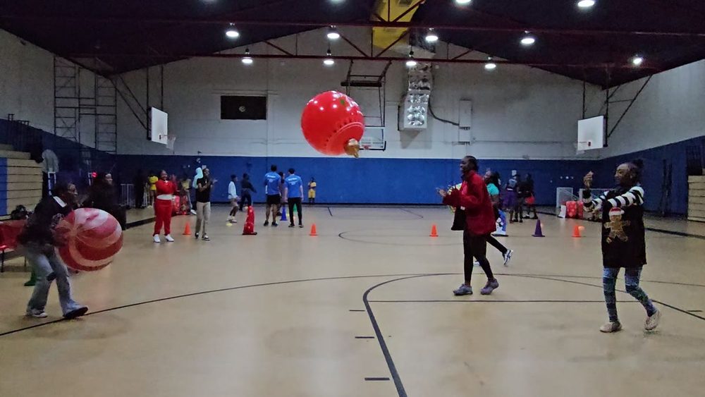 Kids playing Crazy Games holiday games at a real Palm Beach County event